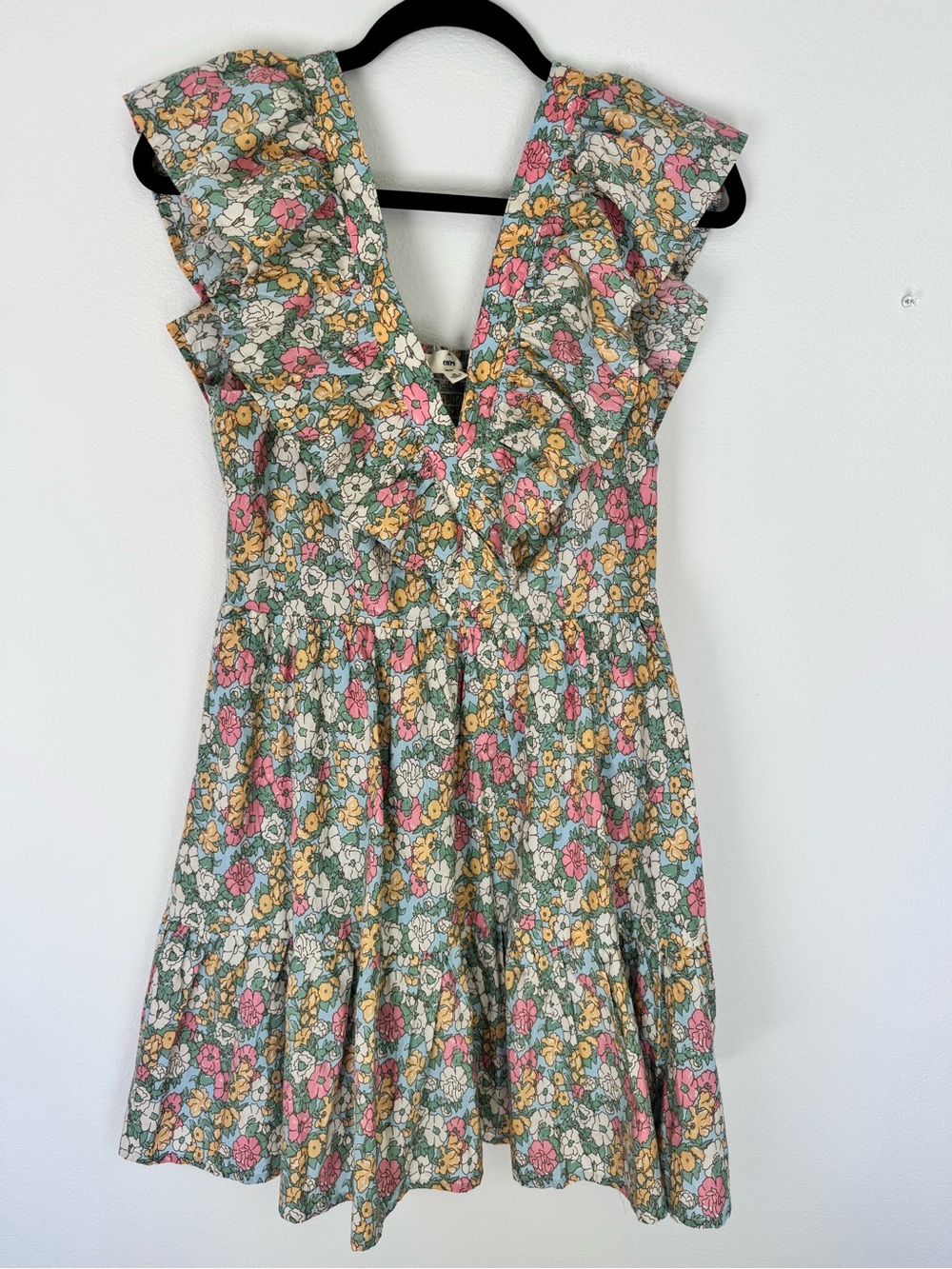 Entro Floral Ruffle V-Neck Summer Dress with Smocked Back- Size Medium